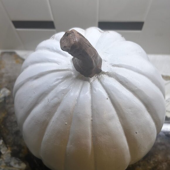 Give Thanks Pumpkin Thanksgiving Centerpiece Fall Home Decor - Picture 6 of 6